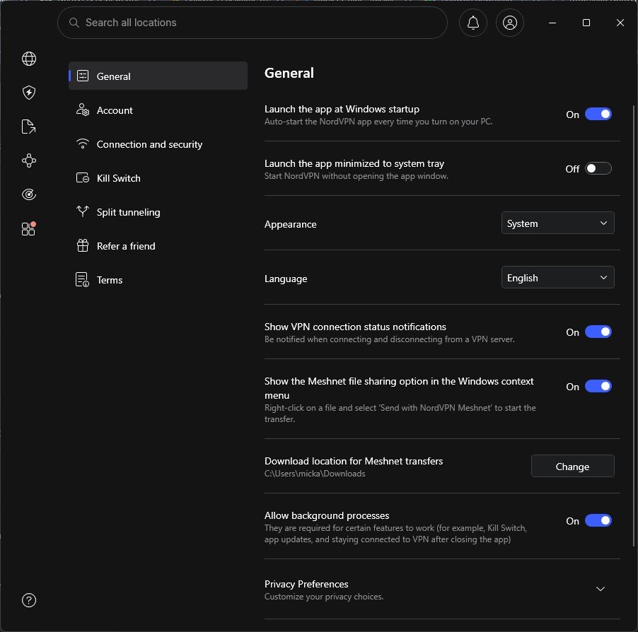 App settings screen showing protocol and connection options